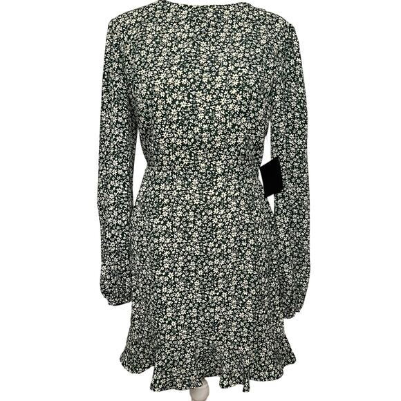 Lulu's Blooming Darlin' Green Floral Cutout Mini dress Size Small NWT - Picture 1 of 7